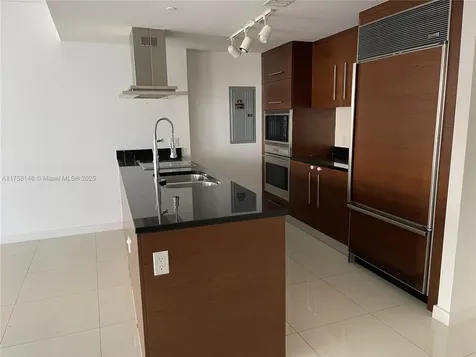 465 Brickell Avenue Miami FL 33131