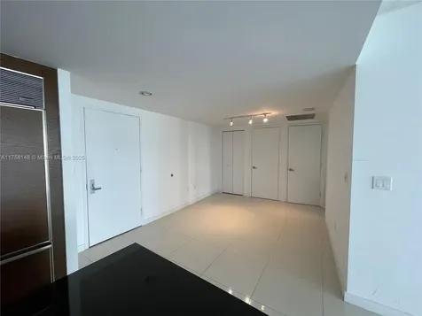465 Brickell Avenue Miami FL 33131