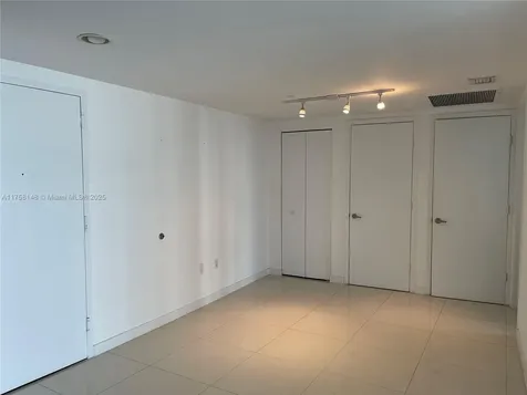 465 Brickell Avenue Miami FL 33131