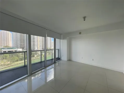 465 Brickell Avenue Miami FL 33131