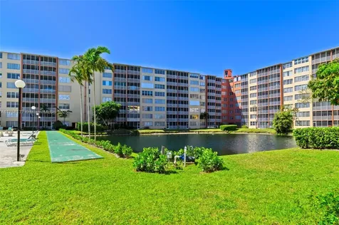 1770 NE 191st Street Miami FL 33179