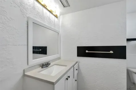 1770 NE 191st Street Miami FL 33179