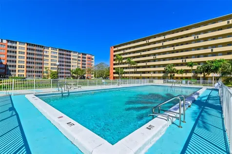 1770 NE 191st Street Miami FL 33179