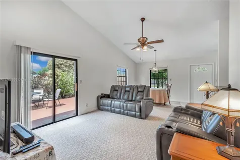 790 S Wind Circle Sunrise FL 33326