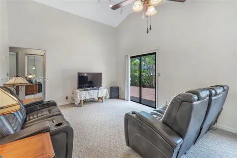 790 S Wind Circle Sunrise FL 33326