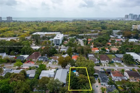 2041 SW 25th Street Miami FL 33133