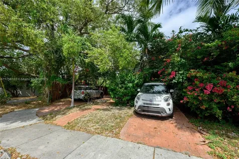 2041 SW 25th Street Miami FL 33133