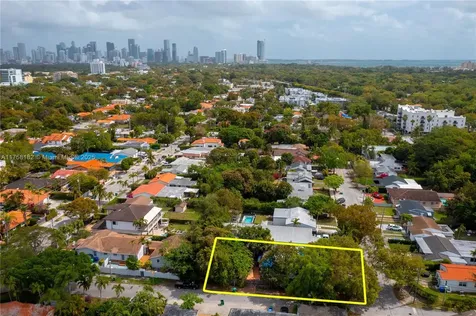 2041 SW 25th Street Miami FL 33133