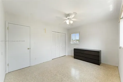 5230 SW 95th Court Miami FL 33165