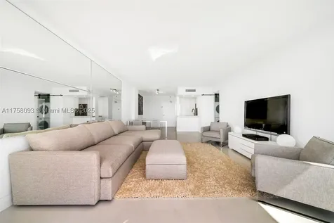 1000 West Avenue Miami Beach FL 33139