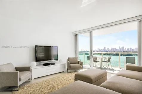 1000 West Avenue Miami Beach FL 33139