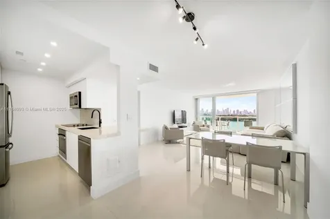 1000 West Avenue Miami Beach FL 33139