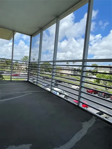 2562 N Garden Drive N Lake Worth FL 33461