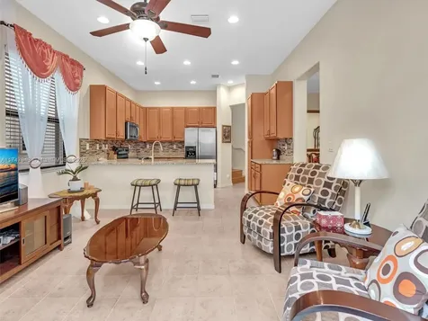 9196 SW 39th Street Miramar FL 33025