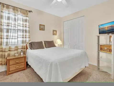 9196 SW 39th Street Miramar FL 33025
