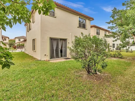 9196 SW 39th Street Miramar FL 33025