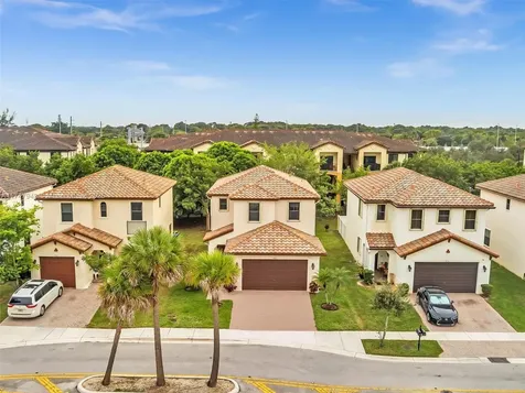 9196 SW 39th Street Miramar FL 33025