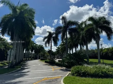 9196 SW 39th Street Miramar FL 33025