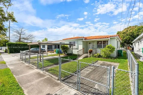 340 NW 59th Avenue Miami FL 33126
