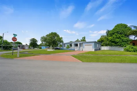 951 NW 148th Street Miami FL 33168