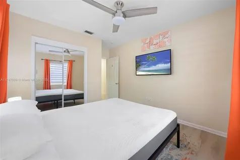 951 NW 148th Street Miami FL 33168