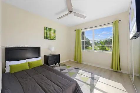 951 NW 148th Street Miami FL 33168