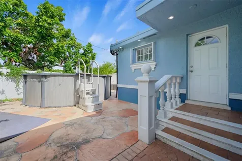 951 NW 148th Street Miami FL 33168