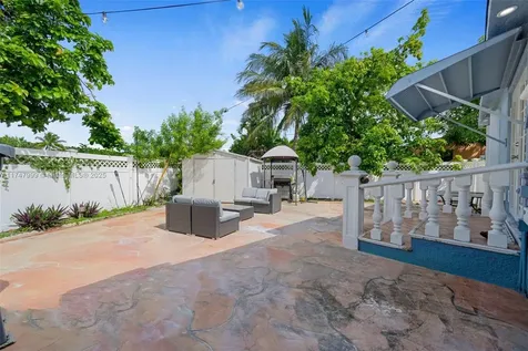 951 NW 148th Street Miami FL 33168