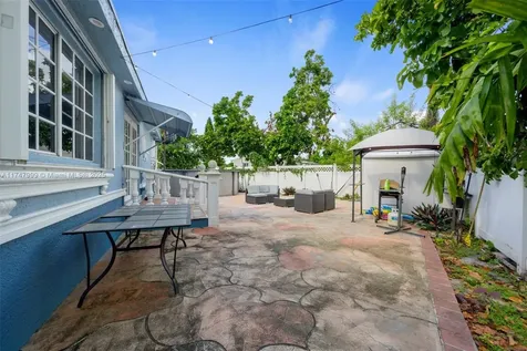 951 NW 148th Street Miami FL 33168