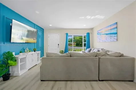 951 NW 148th Street Miami FL 33168