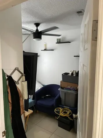 9272 NW 49th Place Sunrise FL 33351