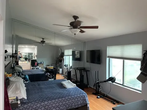 9272 NW 49th Place Sunrise FL 33351