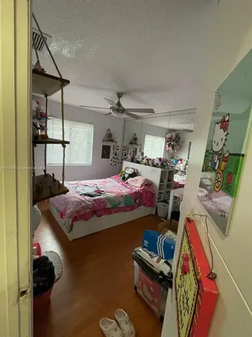 9272 NW 49th Place Sunrise FL 33351