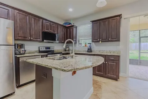 410 S Hudson Street Orlando FL 32835