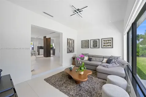 14745 N Spur Drive Miami FL 33161