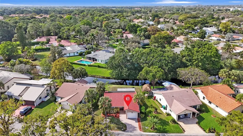 1690 Riverwood Lane Coral Springs FL 33071