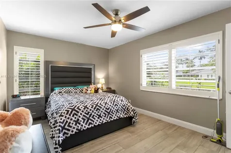 1690 Riverwood Lane Coral Springs FL 33071