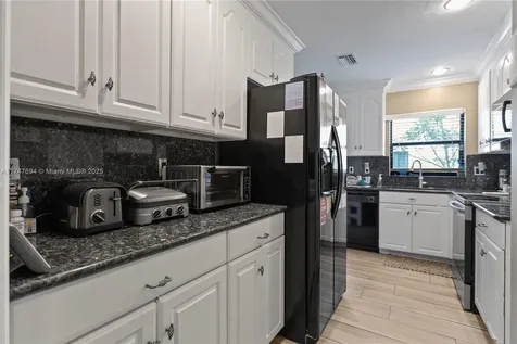 1690 Riverwood Lane Coral Springs FL 33071