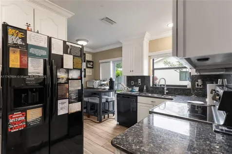 1690 Riverwood Lane Coral Springs FL 33071