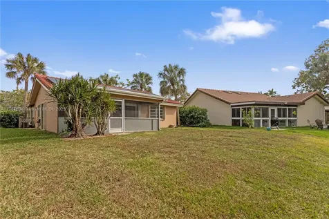 1690 Riverwood Lane Coral Springs FL 33071