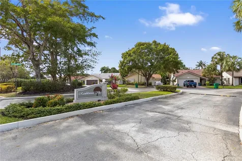 1690 Riverwood Lane Coral Springs FL 33071