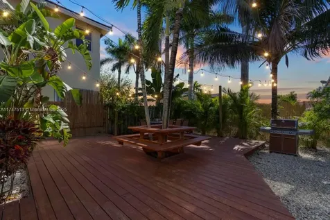 3424 NE 1st Street Homestead FL 33033