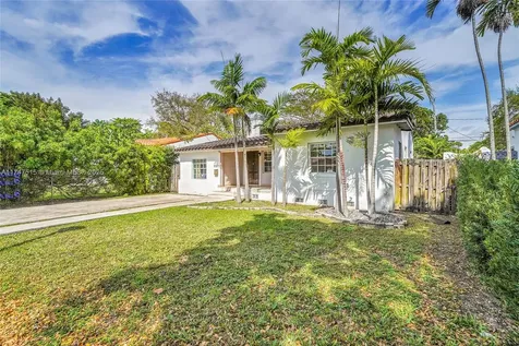 2271 SW 24th Terrace Miami FL 33145