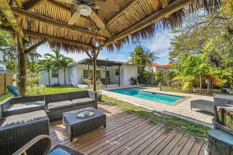 2271 SW 24th Terrace Miami FL 33145
