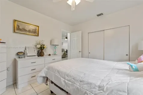 2022 Rodman Street Hollywood FL 33020