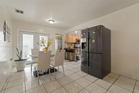 2022 Rodman Street Hollywood FL 33020