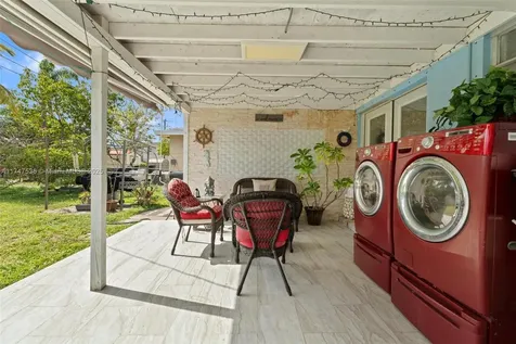 2022 Rodman Street Hollywood FL 33020