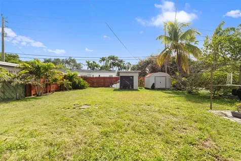 2022 Rodman Street Hollywood FL 33020