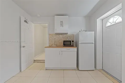 2022 Rodman Street Hollywood FL 33020