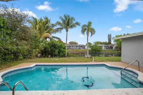 9181 NW 24th Court Sunrise FL 33322